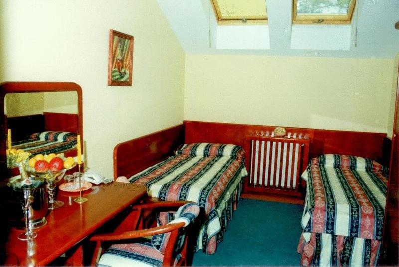 Hotel Rebajlo Pila Room photo