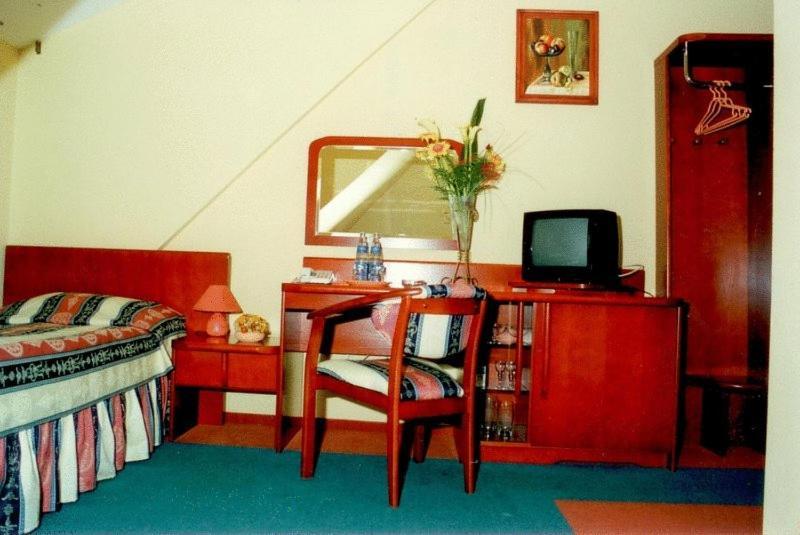 Hotel Rebajlo Pila Room photo